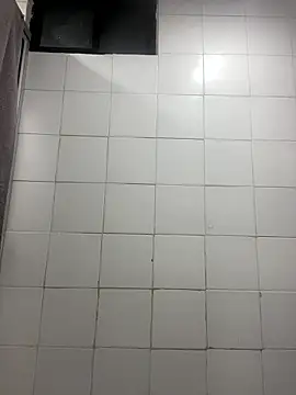 Snapshot of Labby18 chatting on 01-15-26, 01:42 Labby18 online show from 01-15-26, 01:42