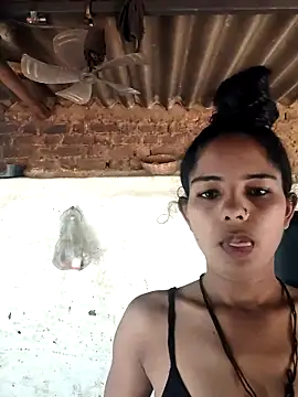 Snapshot of Babita_Gori chatting on 05-11-26, 06:26 Babita Gori online show from 05-11-26, 06:26