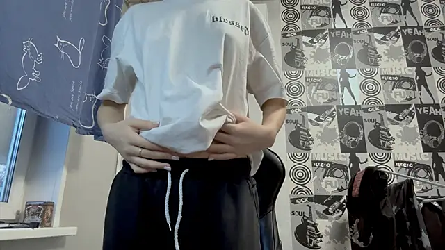 helgicuteness online show from 12-22-25, 01:00