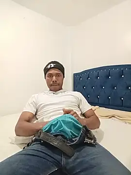 man black hot24 online show from 06-17-26, 08:30