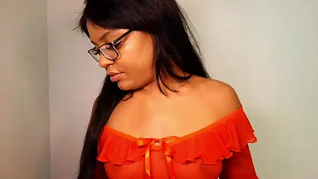 xoeewinters online show from 12-19-25, 04:05