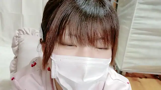 Snapshot of _NATSUMI chatting on 01-15-26, 01:14 NATSUMI online show from 01-15-26, 01:14