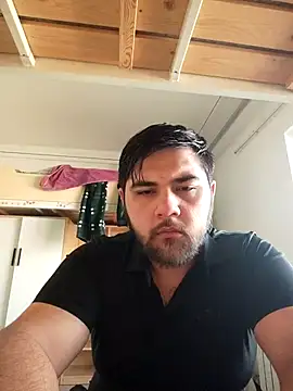 Koma001 online show from 11-28-25, 05:51