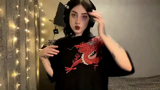 Meowluly online show from 01-11-26, 09:44