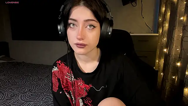 Meowluly online show from 02-05-26, 10:05