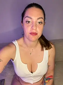 laraslittlesecrett online show from 03-25-26, 08:14