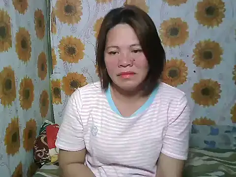 Smilinglovely online show from 03-14-26, 02:06