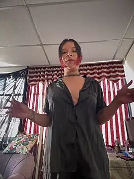 A Good Witch online show from 03-09-26, 03:48