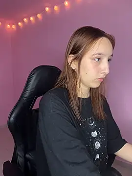 Davne  online show from 12-04-25, 09:14