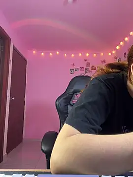 Davne  online show from 03-17-26, 09:29