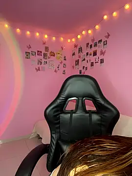 Davne  online show from 01-17-26, 10:57