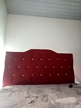 alisson indraa online show from 04-10-26, 05:47