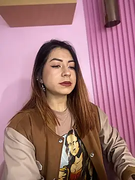 MaddieHunter online show from 12-05-25, 01:32