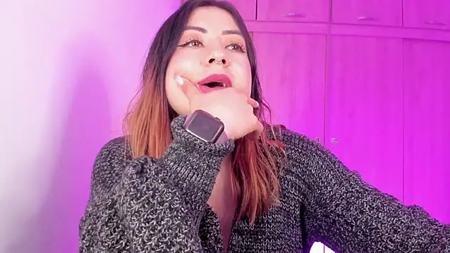 MaddieHunter online show from 04-29-26, 05:30