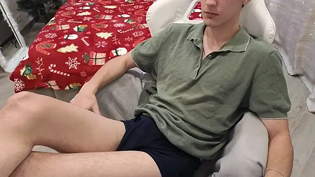 MoonlinSkinn online show from 12-22-25, 01:06