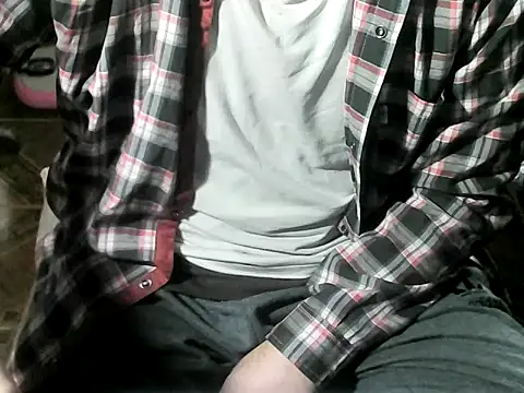 Snapshot of OreCam chatting on 07-14-26, 06:03 OreCam online show from 07-14-26, 06:03