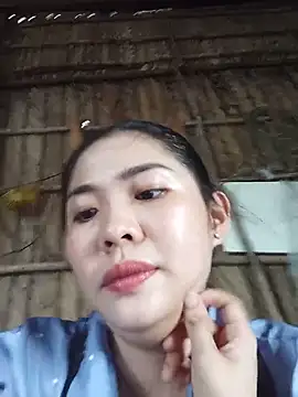 Lin-kute98 online show from 05-18-26, 04:29