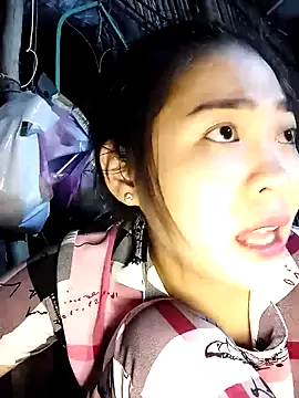 Lin-kute98 online show from 02-15-26, 11:31