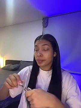 KarolRojas 22 online show from 05-09-26, 02:04