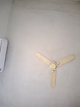 Snapshot of chodu09k chatting on 11-25-25, 04:24 chodu09k online show from 11-25-25, 04:24