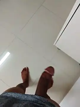 punanibully16 online show from 03-06-26, 05:46