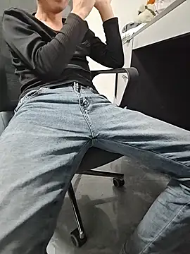 micai fengbei online show from 12-23-25, 06:34