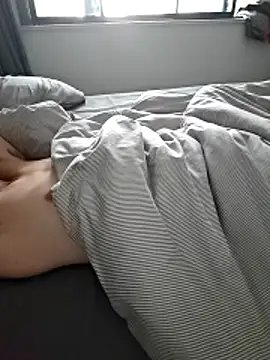 Snapshot of micai_fengbei chatting on 03-04-26, 01:24 micai fengbei online show from 03-04-26, 01:24