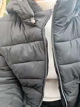 LianLaz online show from 02-04-26, 09:04