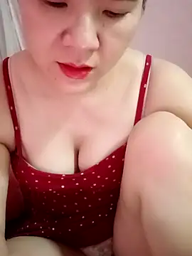 Lily-ross22 online show from 05-19-26, 04:19
