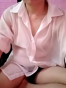 Lily-ross22 online show from 04-22-26, 05:58
