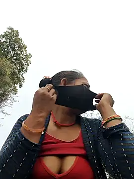 Snapshot of Punam_panjabi chatting on 12-22-25, 10:26 Punam panjabi online show from 12-22-25, 10:26