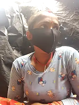 Snapshot of Punam_panjabi chatting on 01-12-26, 10:11 Punam panjabi online show from 01-12-26, 10:11