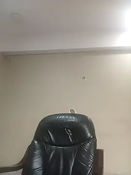 Snapshot of LovelyHughes chatting on 01-09-26, 02:13 LovelyHughes online show from 01-09-26, 02:13