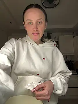 TomilaSi online show from 02-08-26, 10:18