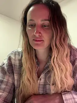 TomilaSi online show from 11-25-25, 06:52