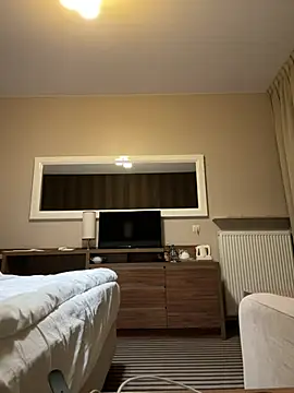 TomilaSi online show from 05-08-26, 08:45