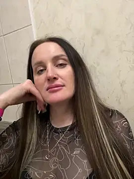 TomilaSi online show from 03-08-26, 02:04