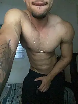 MoreninhoMagrinho online show from 02-11-26, 03:39