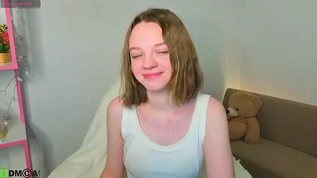 Olivia Riesz online show from 02-18-26, 01:25