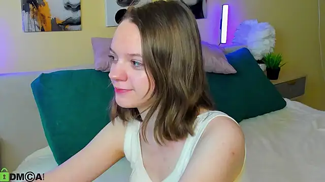 Olivia Riesz online show from 03-27-26, 01:14