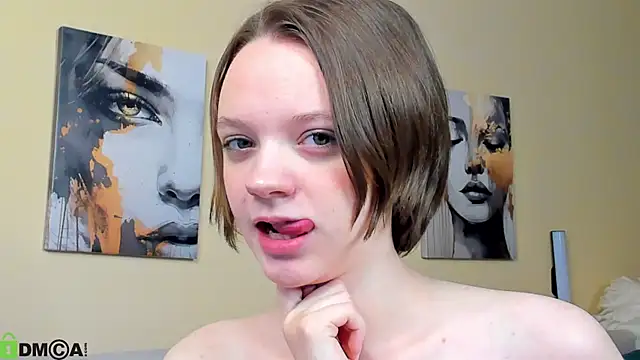 Olivia Riesz online show from 05-12-26, 01:13