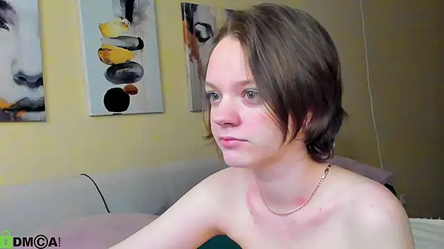 Olivia Riesz online show from 05-02-26, 01:11