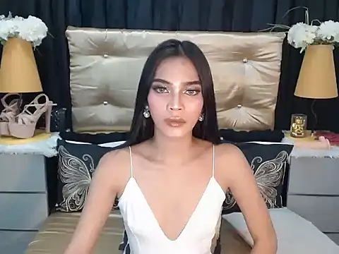 SexyPetiteAra online show from 11-28-25, 10:54
