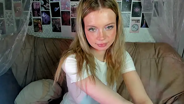 AlysaMeow online show from 05-15-26, 02:09