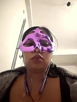 Snapshot of aarti03fb chatting on 01-11-26, 09:33 aarti03fb online show from 01-11-26, 09:33