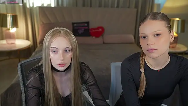 Dacota love online show from 03-19-26, 11:32