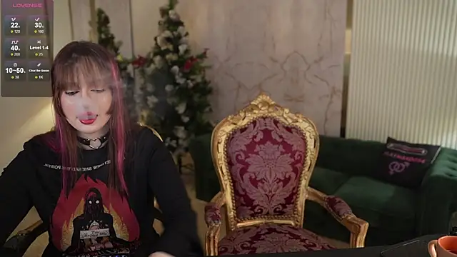 Snapshot of Dacota_love chatting on 12-17-25, 11:26 Dacota love online show from 12-17-25, 11:26