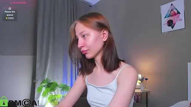 Snapshot of lally_cute chatting on 12-04-25, 11:20 lally cute online show from 12-04-25, 11:20