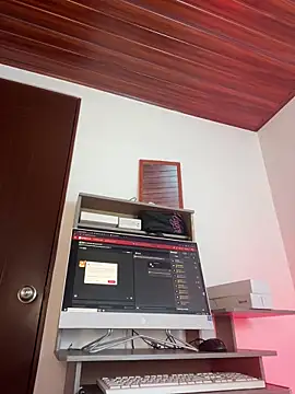 Im Luu online show from 05-29-26, 04:40
