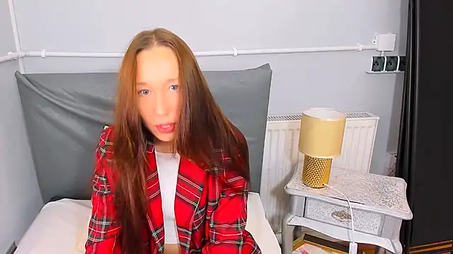 MartinaGold online show from 12-04-25, 03:22